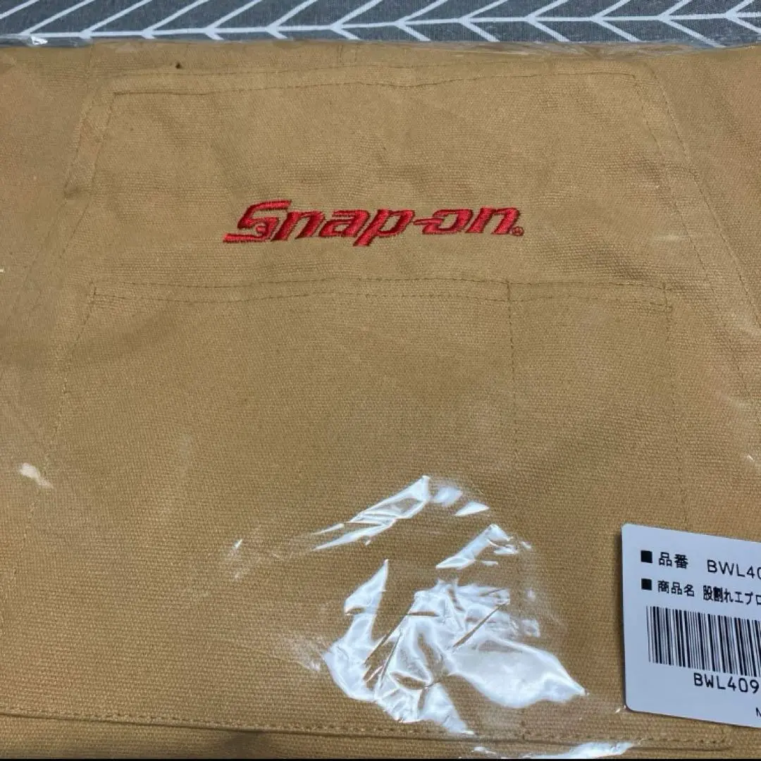 comet 新品❗️スナップオン　レア！！　女性用エプロン comet様専用 新品❗️スナップオン レア！！ 女性用エプロン