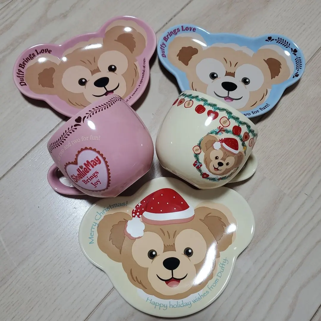 Thumbnail of [Rare] Tokyo DisneySea Duffy & Friends Souvenir Set