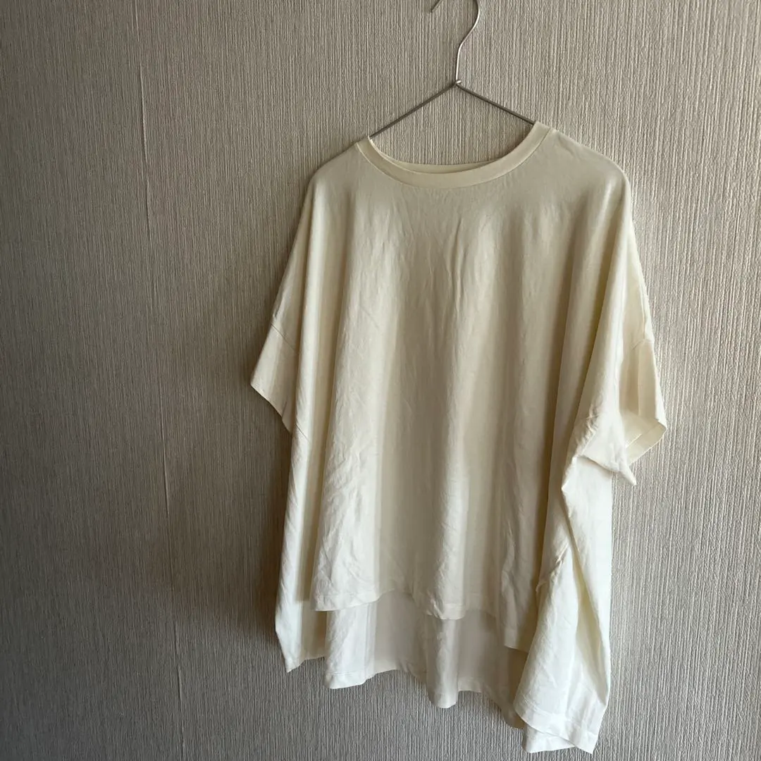 Thumbnail of earth music & ecology cut-and-sew top