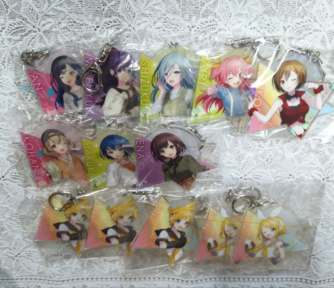 Thumbnail of Sega Lucky Kuji Project Sekai Acrylic Keyholder Set of 13