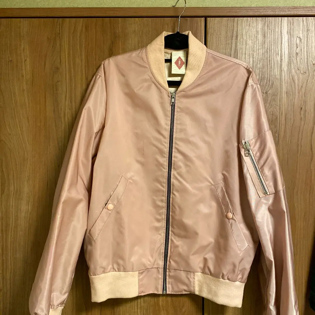 PIGALLE PARIS ブルゾン　Ma-1 2025年最新】PIGALLE MA-1の人気アイテム - メルカリ
