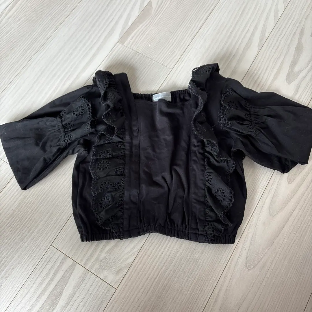 Thumbnail of Girls' long-sleeved shirt, 120cm