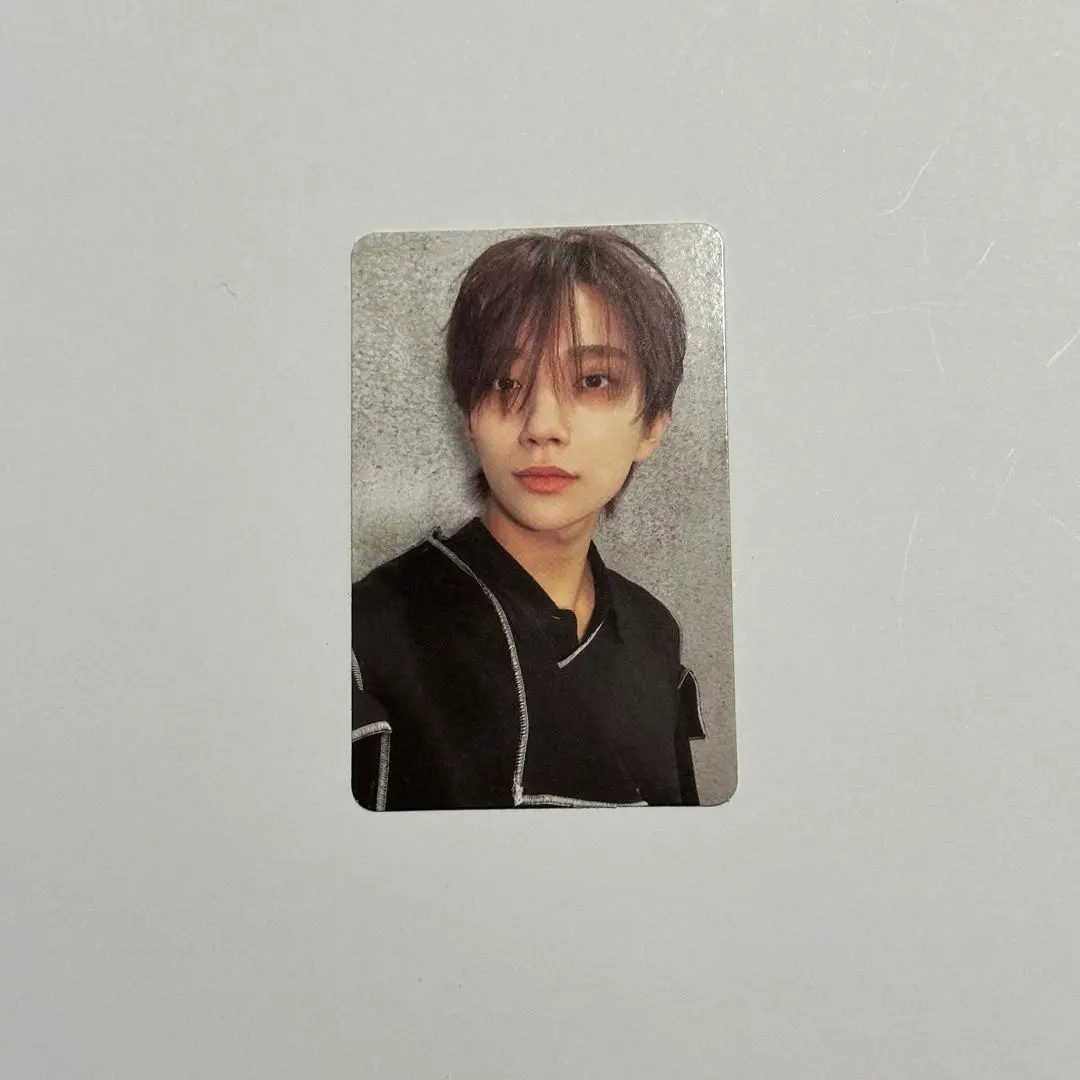 Thumbnail of SEVENTEEN Joshua trading card