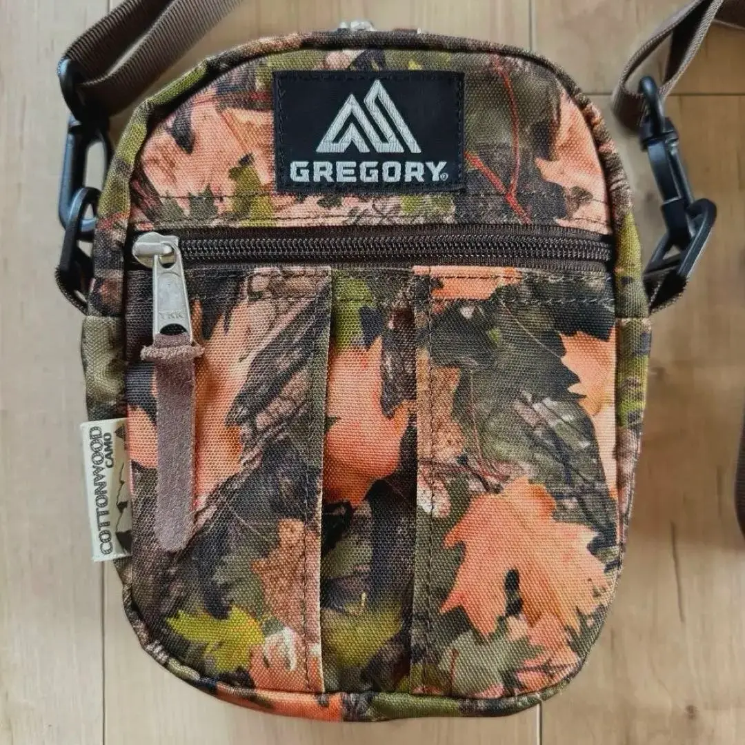 【美品】GREGORY グレゴリー クイックポケット L モールスキン カモフラ 2142783040.jpg?1704789683