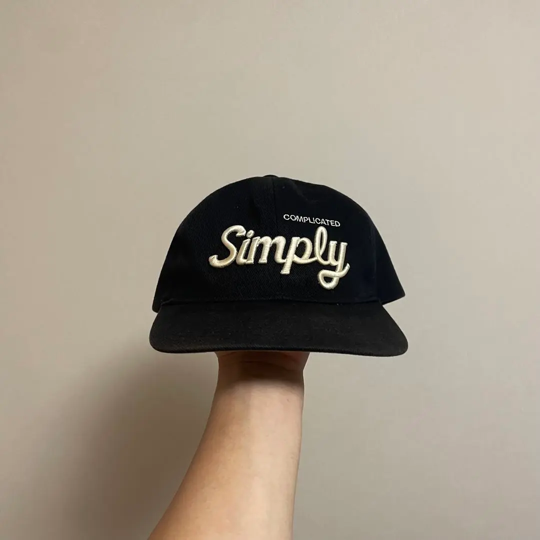 Simply Complicated CAP - メルカリ