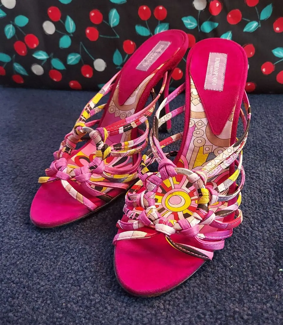 エミリオプッチ　パンプス　ミュール　サンダル 2025年最新】EMILIO PUCCI レディース ミュールの人気アイテム