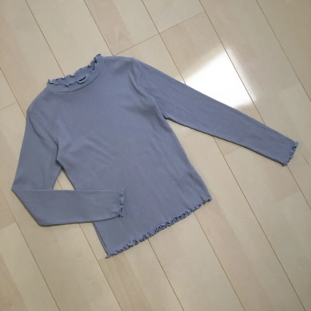 Thumbnail of Long-sleeved ribbed T-shirt with frills, 150cm, Aeon, light blue