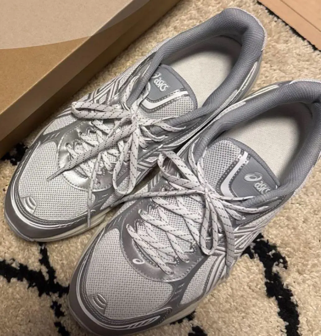 Thumbnail of ASICS GEL-KINETIC FLUENT 26.5cm White