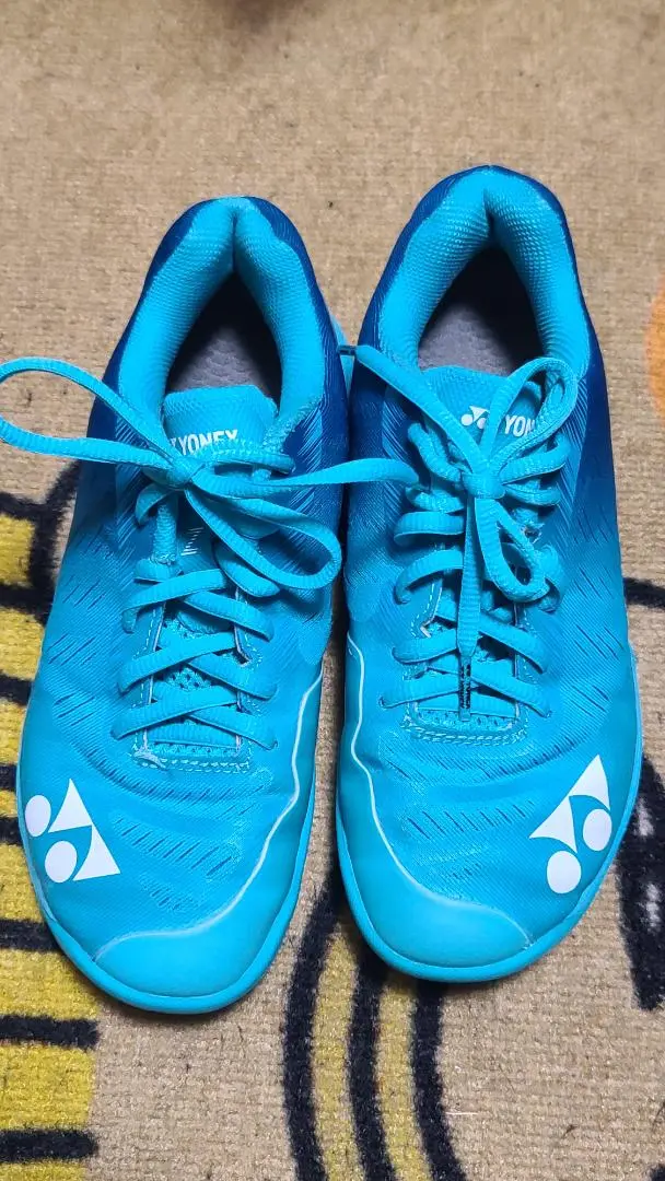 23.5㎝　エアラスウィメン　新品未使用　YONEX　バドミントン　シューズ YONEX ヨネックス POWER CUSHION AERUS Z WOMEN パワー