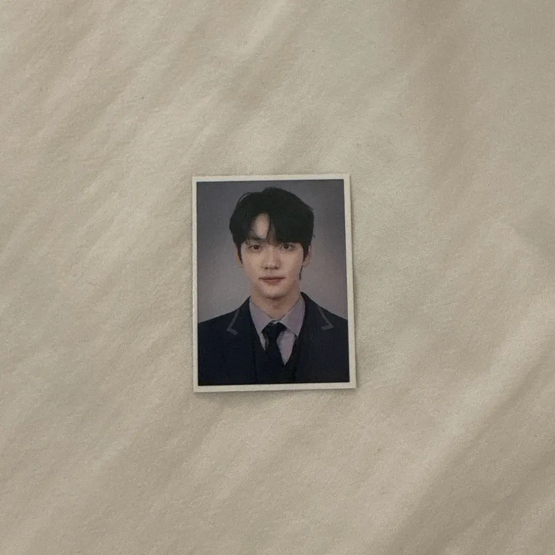 Thumbnail of TXT (Tomorrow X Together) MOA Zone ID photo - Soobin