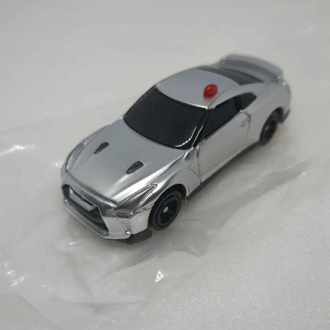 2025年最新】トミカ4D 日産 GT-R 覆面パトロールカー (トミカ)の