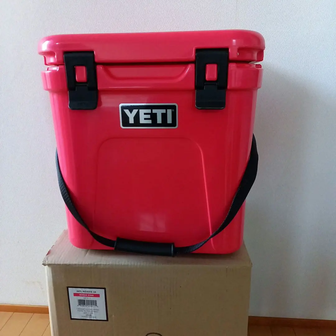 YET I  ローディ24 ネイビー Amazon | イエティ クーラーボックス ローディ24 YETI Roadie 24