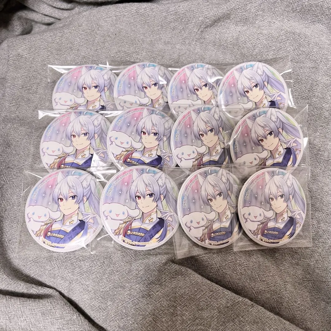 Thumbnail of Colorful Peach (Karapichi) Donuku Sanrio Can Badge, Full-Body