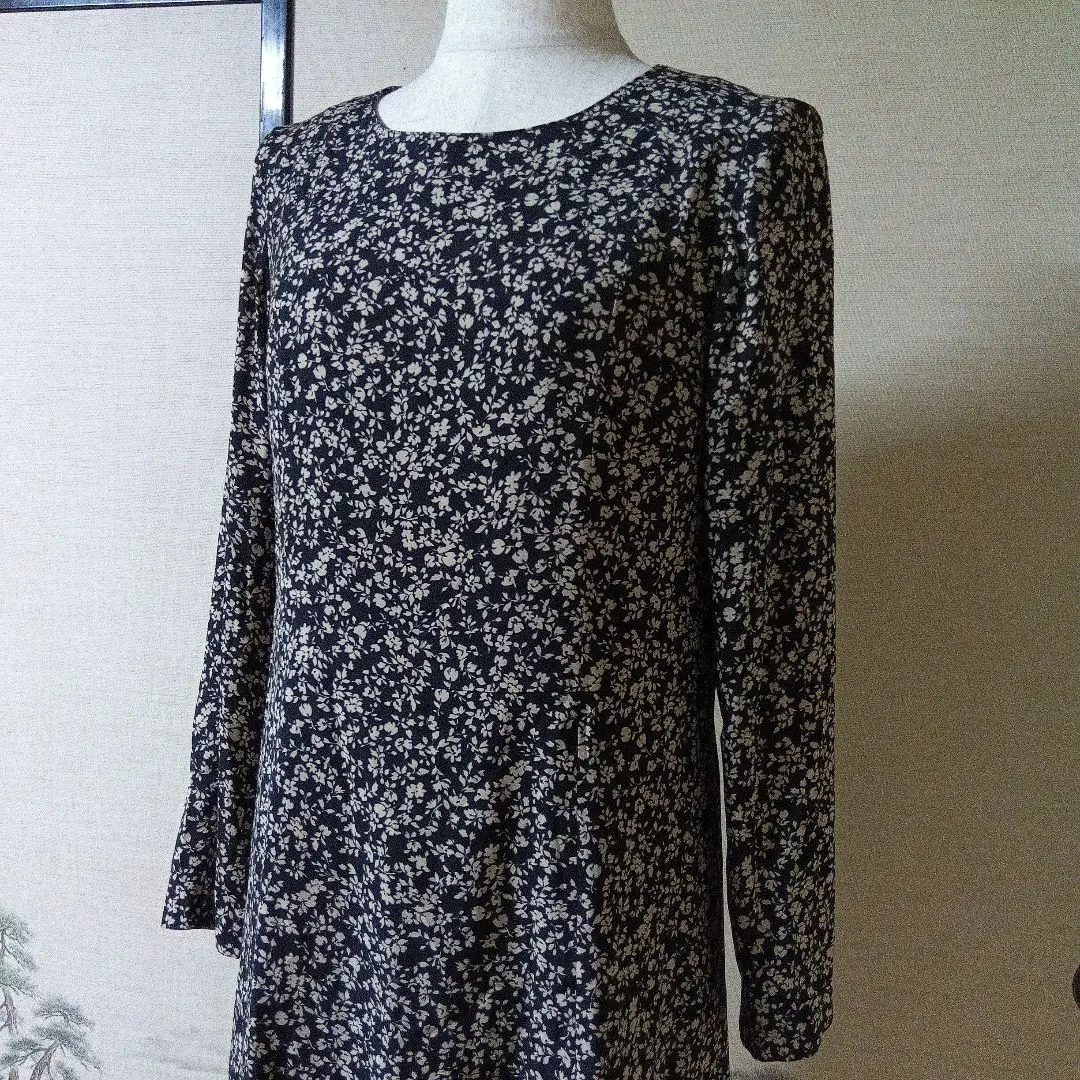 洗える♪　美品　KEITH　キース　リバティ柄　半袖　ロングワンピース　タック Circle motifワンピース｜ドレス｜KEITH(キース)｜ルック公式