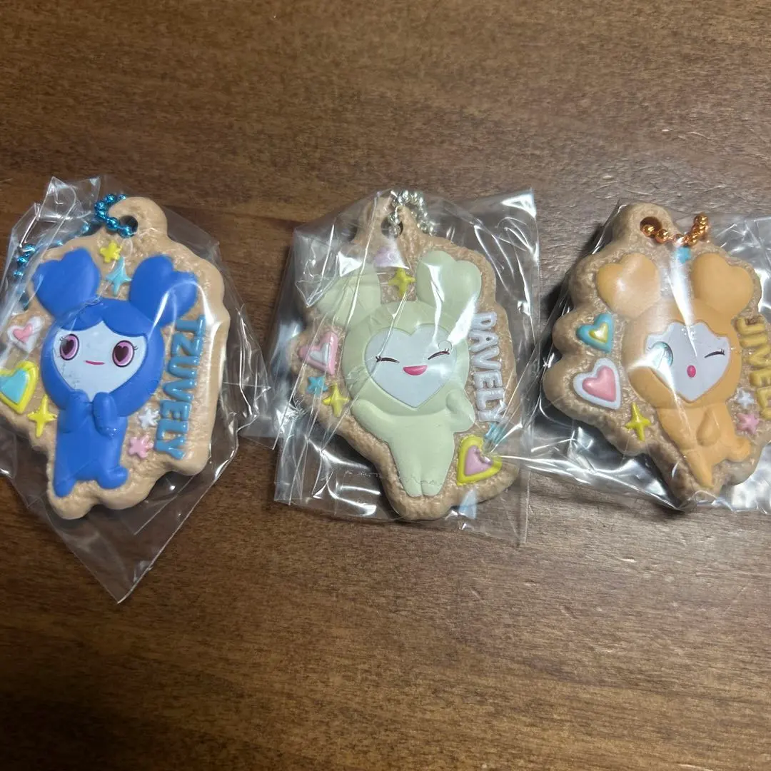 Thumbnail of TWICE LOVELYS Biscuit Charm 3-Piece Set