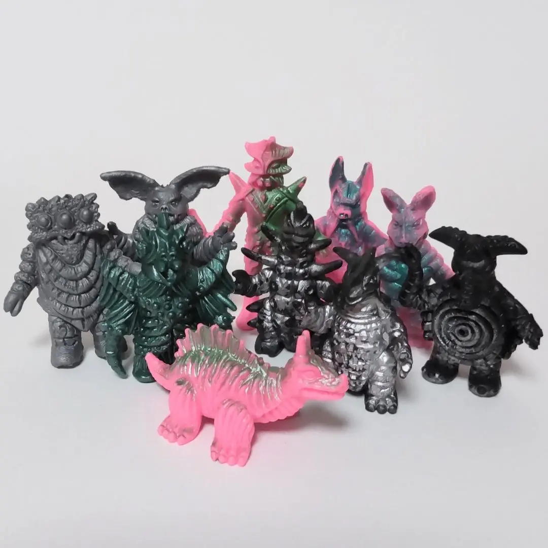 loaolさん用☆コレ283~285ウルトラマン怪獣消しゴム