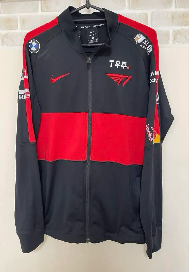 ユングガイハ T1 20 周年 Faker 限定版 ジャケット ユニフォーム 2025年最新】T1 ユニフォーム fakerの人気アイテム - メルカリ