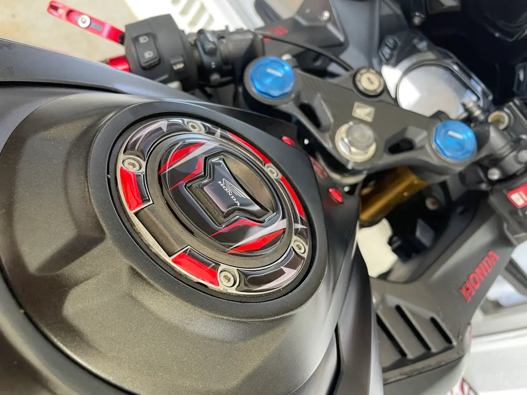 2025年最新】cbr250rr タンクパッド mc51の人気アイテム - メルカリ