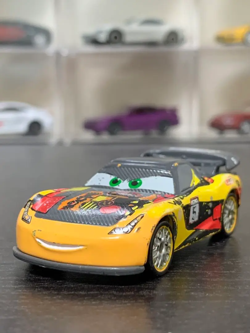 2025年最新】トミカ カーズ ミゲル・カミーノ (カーボンレーサー