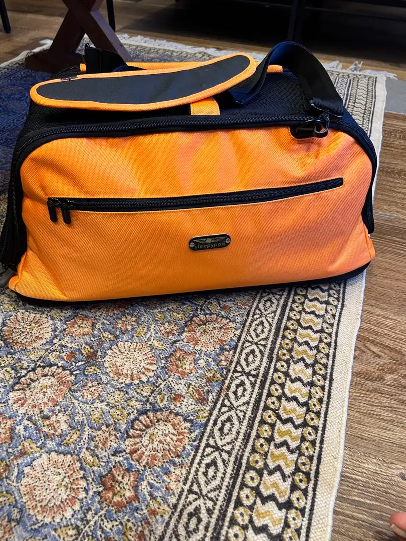 【美品】sleepypod air スリーピーポッド エアー　オレンジドリーム sleepypod air スリーピーポッド エアー オレンジドリーム 犬用品