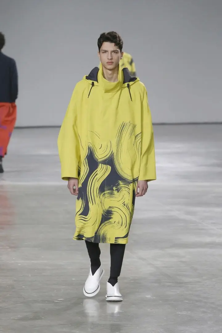 2025年最新】ISSEY MIYAKE メンズ モッズコートの人気アイテム