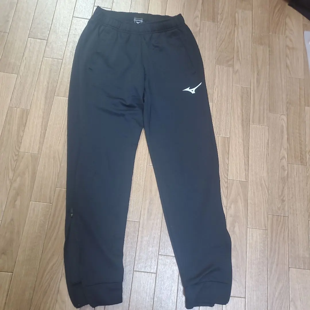 Thumbnail of Mizuno pants