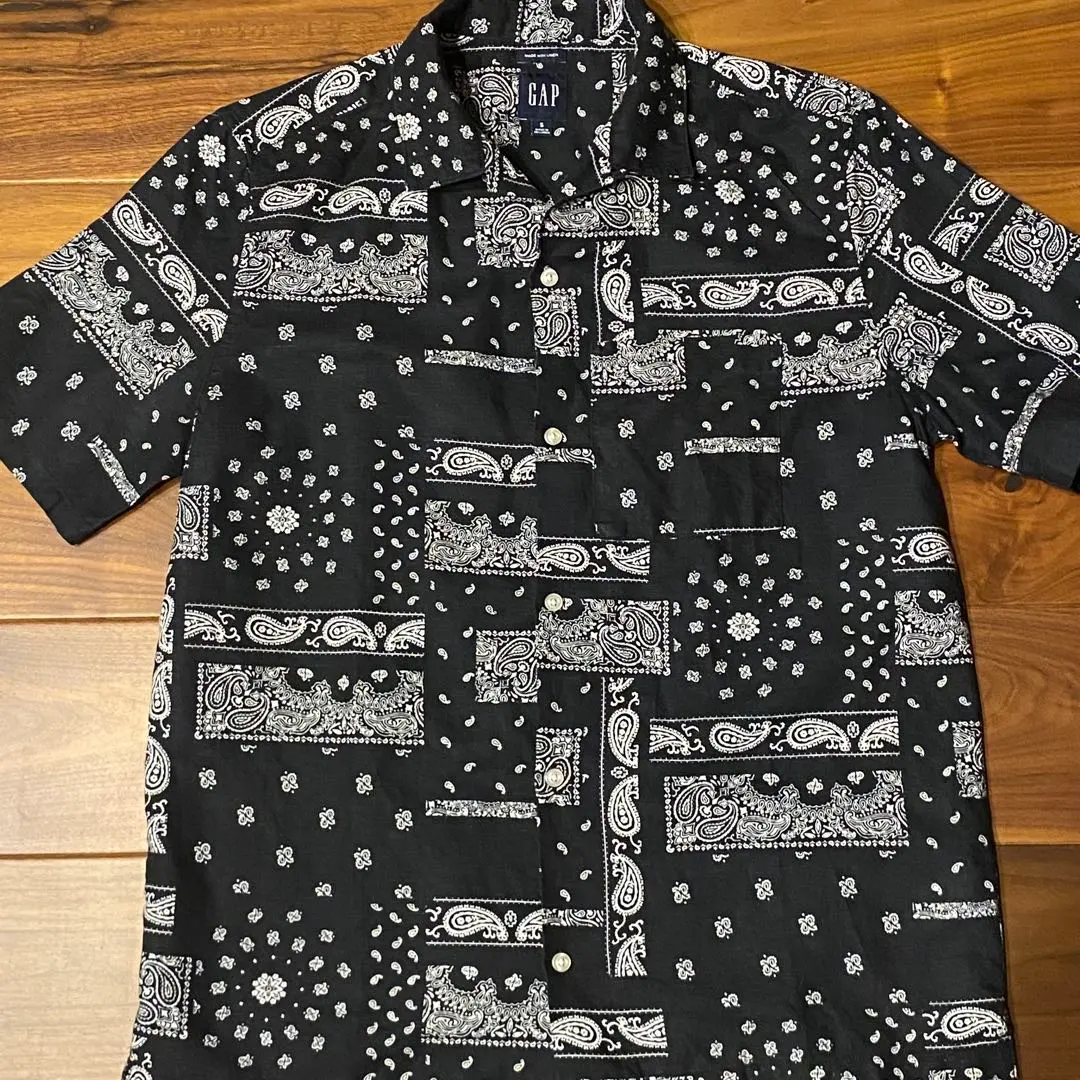 Thumbnail of GAP Open Collar Shirt Paisley Bandana Box Linen
