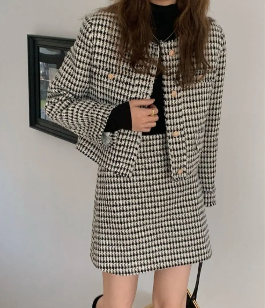 Thumbnail of LAC-VERT Tweed Houndstooth Set-up