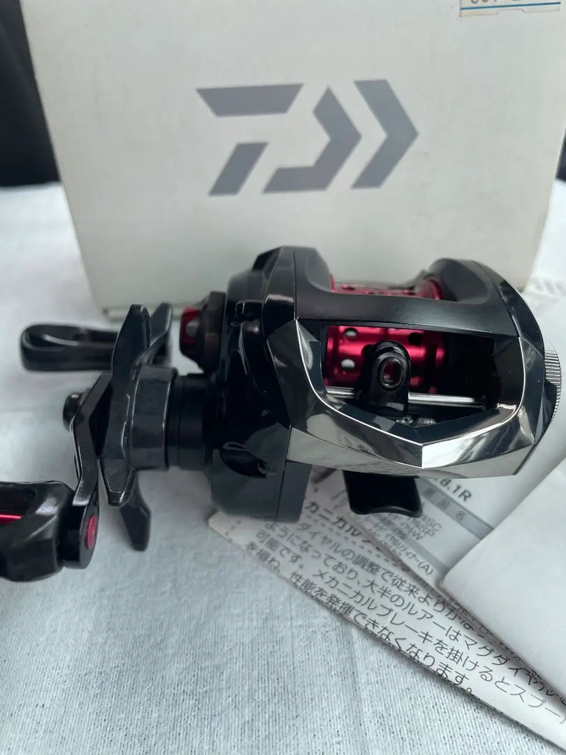 ケン ダイワ アルファスSS AIR8.1R Amazon | ダイワ(DAIWA) ベイトリール 14 DAIWA SS AIR 8.1R