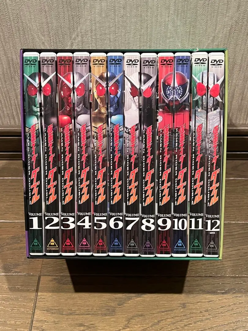 仮面ライダーダブル DVDセット 収納BOX付き [中古] 全巻セット収納ボックス付き 仮面ライダーダブル 仮面ライダーW