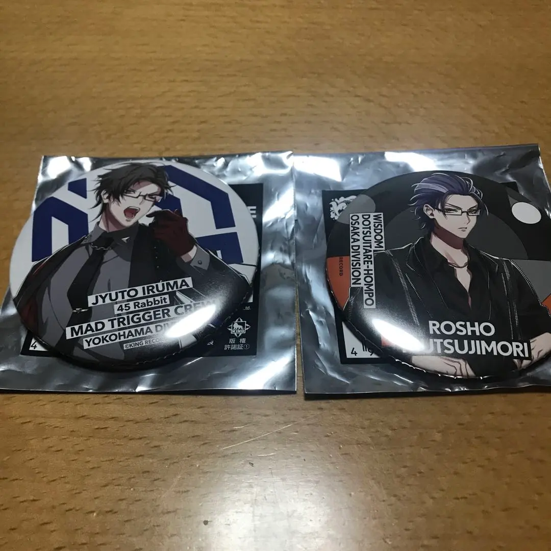 入間銃兎 缶バッジ HYPED UP 02新 発売