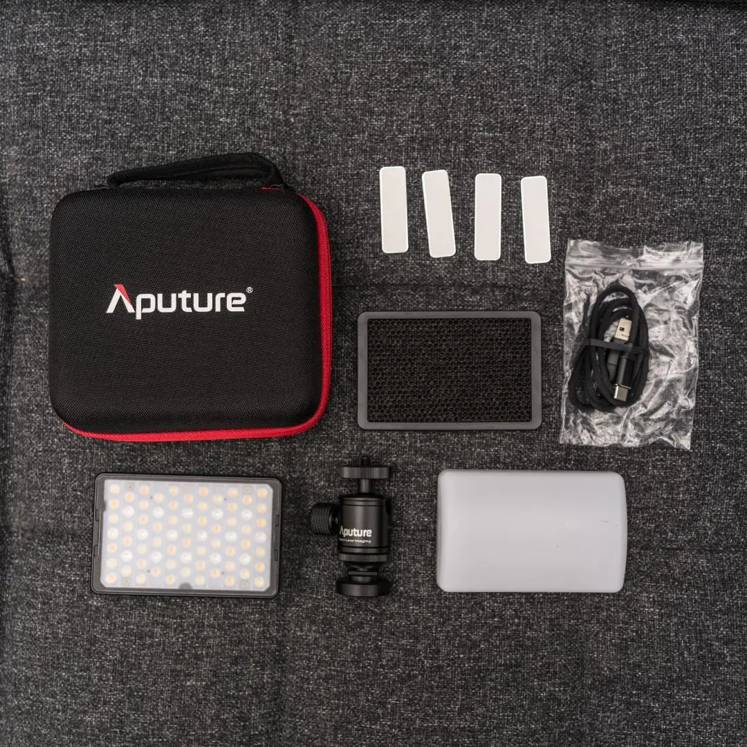 Aputure愛図仕MC Pro簡単にハンディ補光灯ビデオ放送撮影灯アイデア全彩 Aputure、防塵防滴のオールアルミ製ミニLEDパネルライト「MC Pro