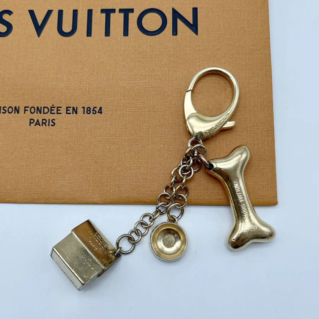 ア*ム様 【新品未使用】ルイヴィトン ビジュー サック ドッグ チャーム　キーリ LOUIS VUITTON ルイヴィトン バッグチャーム モノグラム
