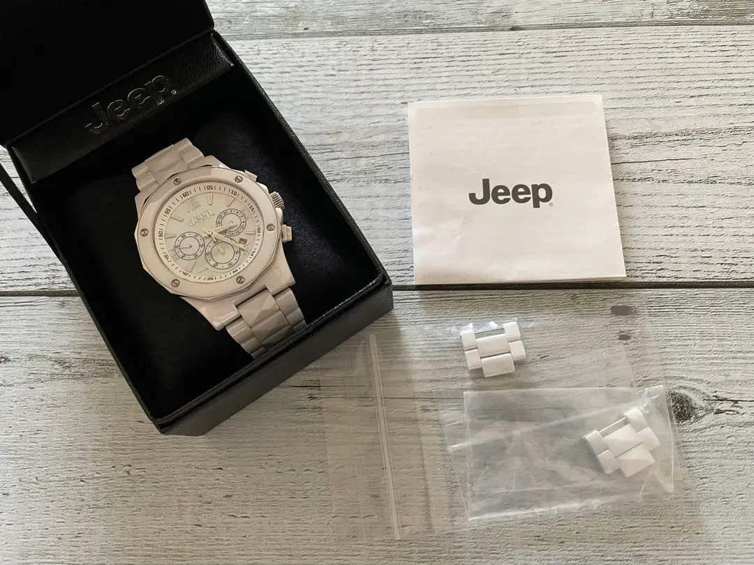 安*様 JEEPソーラー腕時計 ホワイトセラミック非売品 JEEPソーラー腕時計 新品 ホワイトセラミック非売品 - メルカリ