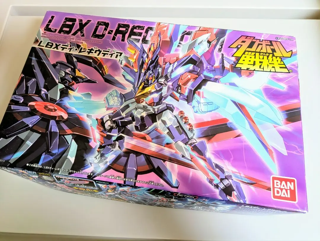 【24時間以内発送】ダンボール戦機 ディ・レギウディア Amazon.co.jp: プラモデル ダンボール戦機 LBX ディ
