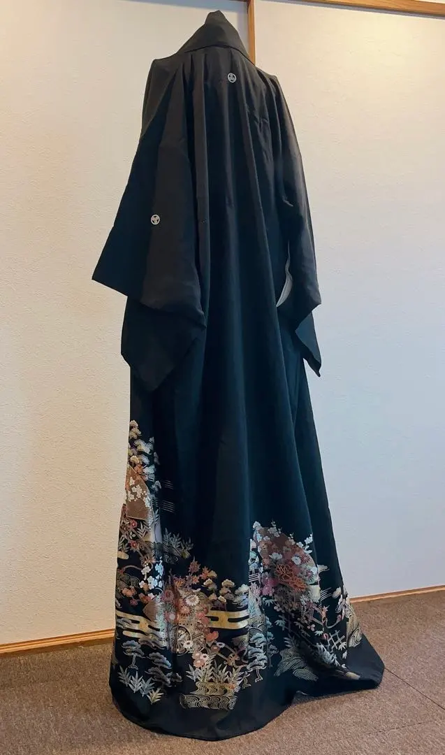 Thumbnail of Iro-tomesode Kimono, Black, Artist's Work, Family Crest (Mitsukashiwa)