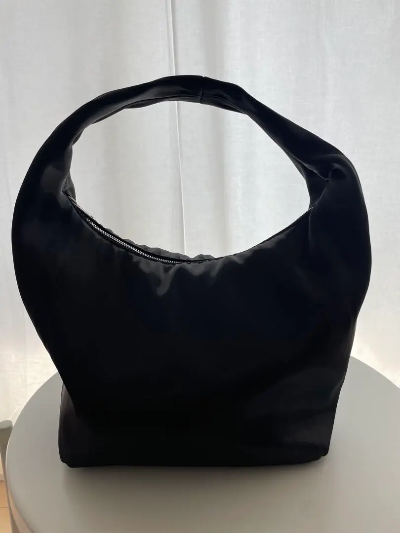 極美品✨COS ミニハイシャインショルダーバッグ ワンショルダーバッグ 肩掛け MINI HIGH-SHINE SHOULDER BAG ミニハイシャインショルダー