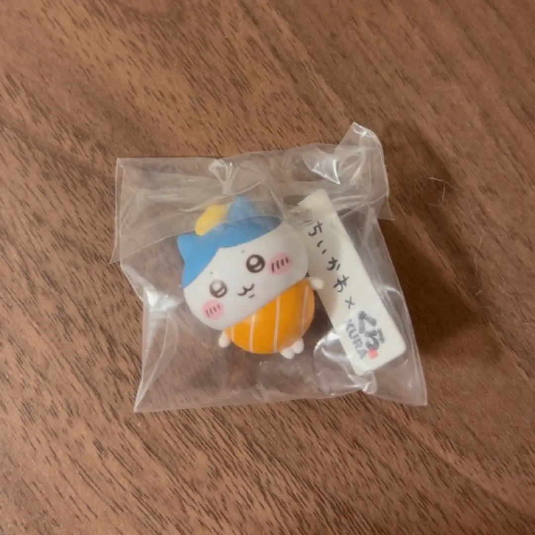 Thumbnail of [Anonymous Delivery] Kura Sushi Chiikawa Hachiware Figure