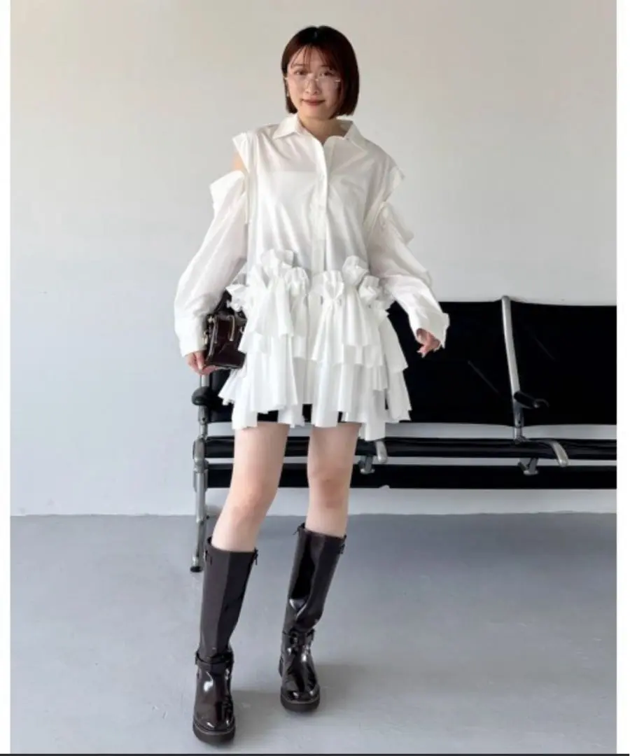 【限定特賣】【可立即購買】SNIDEL 蝴蝶結襯衫 的縮圖