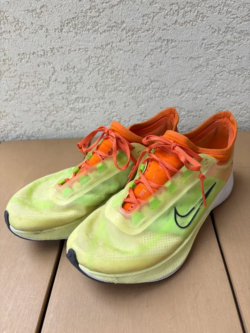 ☆極上美品☆ナイキ （NIKE）ズーム フライ3 ／エレクトリック