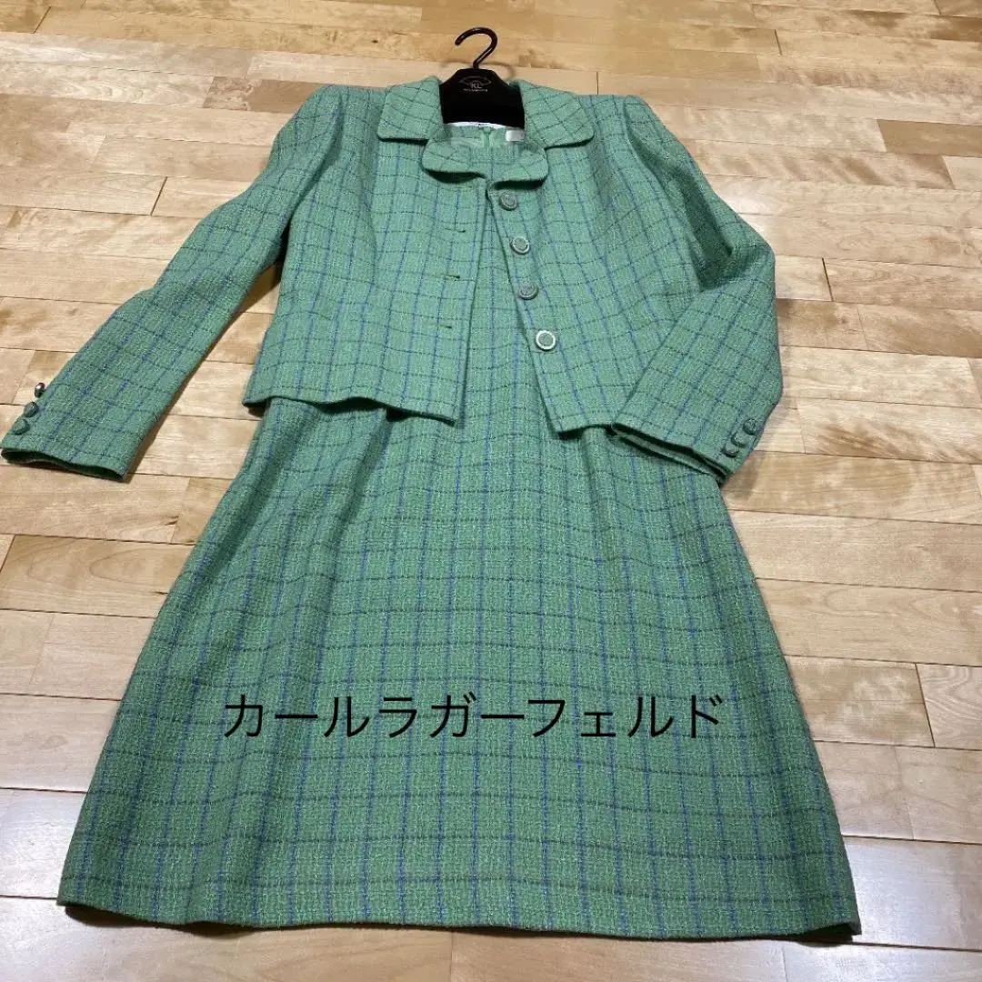 カールラガーフェルド　スーツ　セットアップ　ノーカラージャケット　スカート　茶 カールラガーフェルドスーツセットアップノーカラージャケット