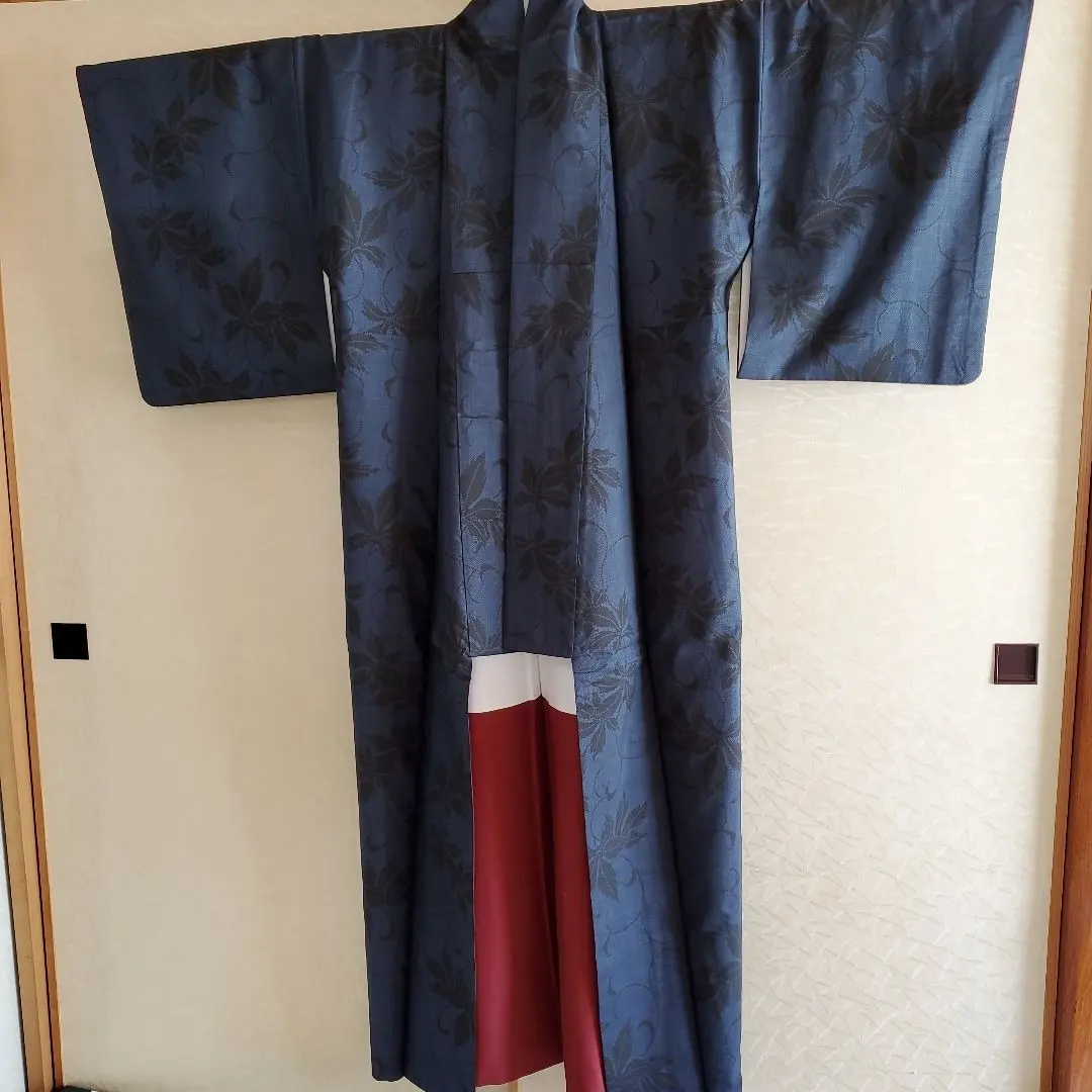 Thumbnail of Oshima Tsumugi (silk fabric)