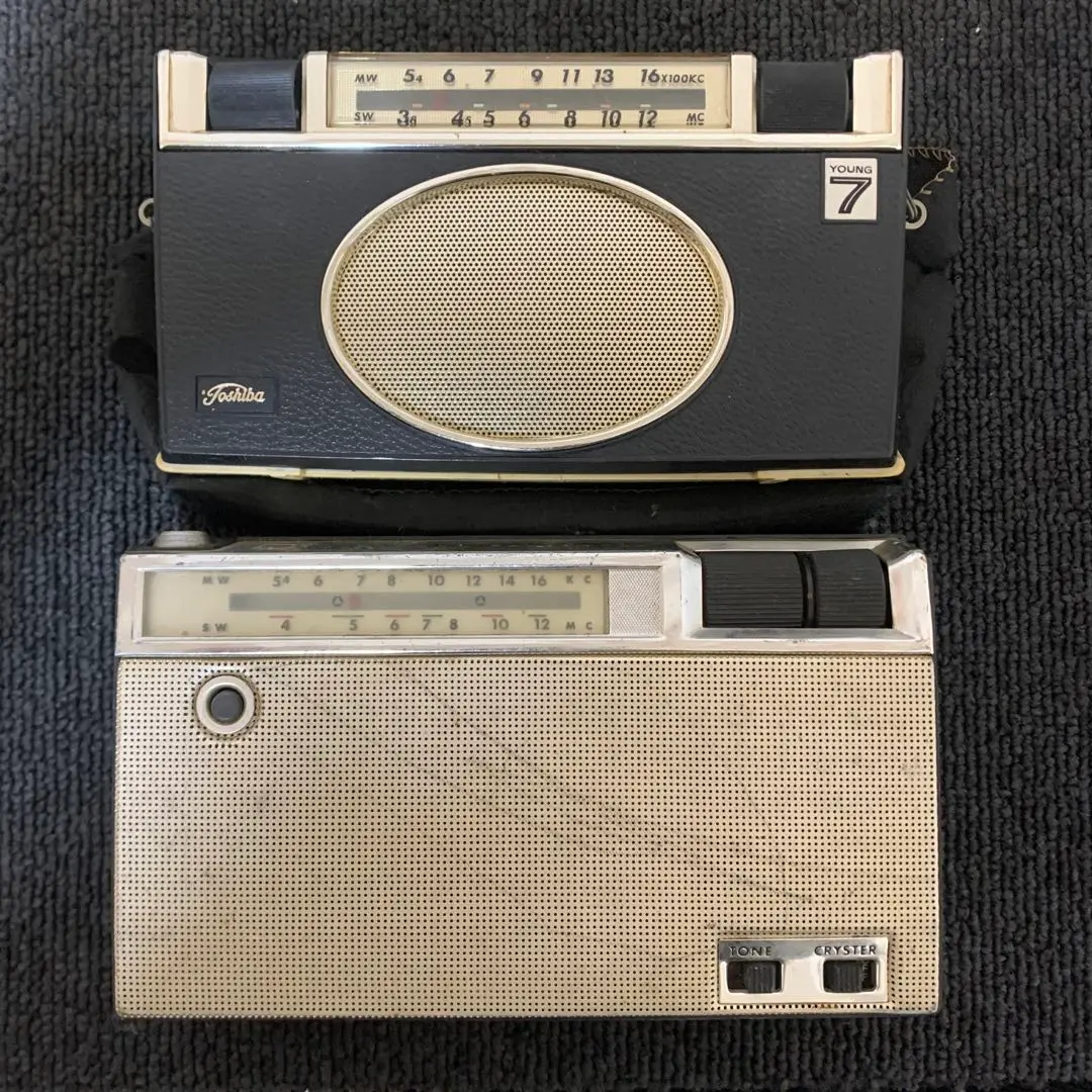 時代の名機です!綺麗ですナショナルワールドボーイトランジスタラジオ電源コード無し 時代の名機です!綺麗ですナショナルワールドボーイトランジスタ