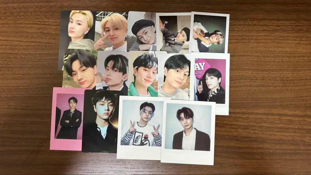 Thumbnail of ENHYPEN Jay trading card bundle