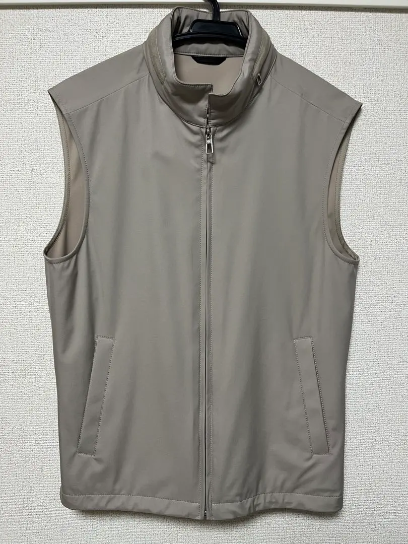 2025年最新】Loro Piana ベストの人気アイテム - メルカリ