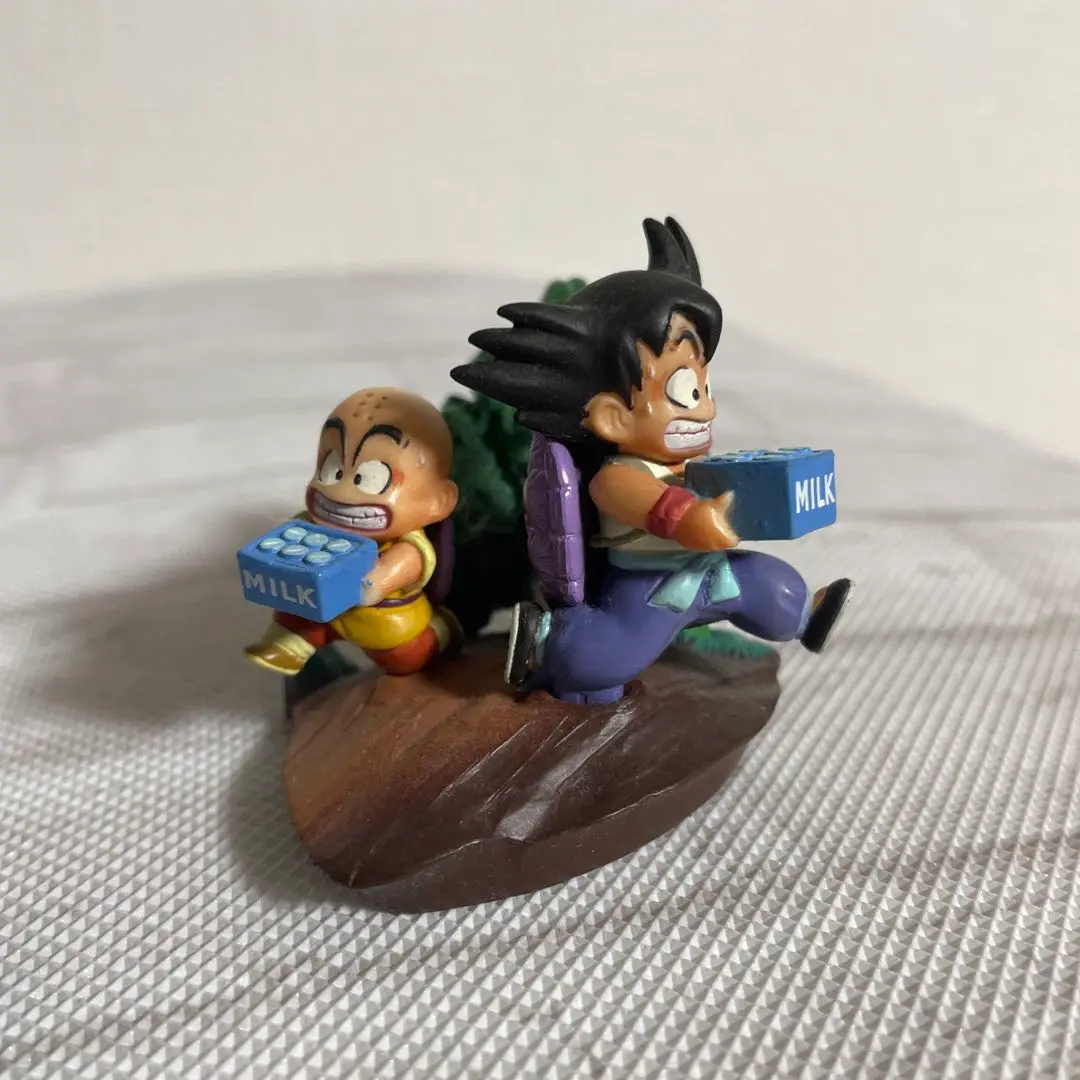 ドラゴンボールカプセル クライシス編 孫悟空 & クリリン 牛乳配達 ドラゴンボールカプセル ドラカプ クライシス編 牛乳配達 孫悟空