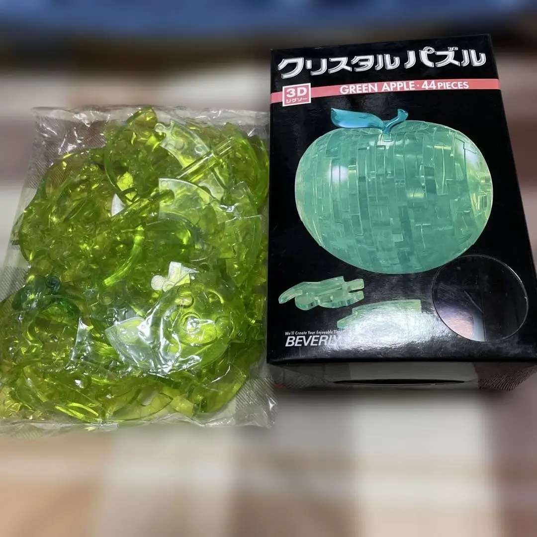 ビバリークリスタルパズル　グリーンアップル　43ピース 爽やかなグリーンアップルが出来上がります ビバリー 立体