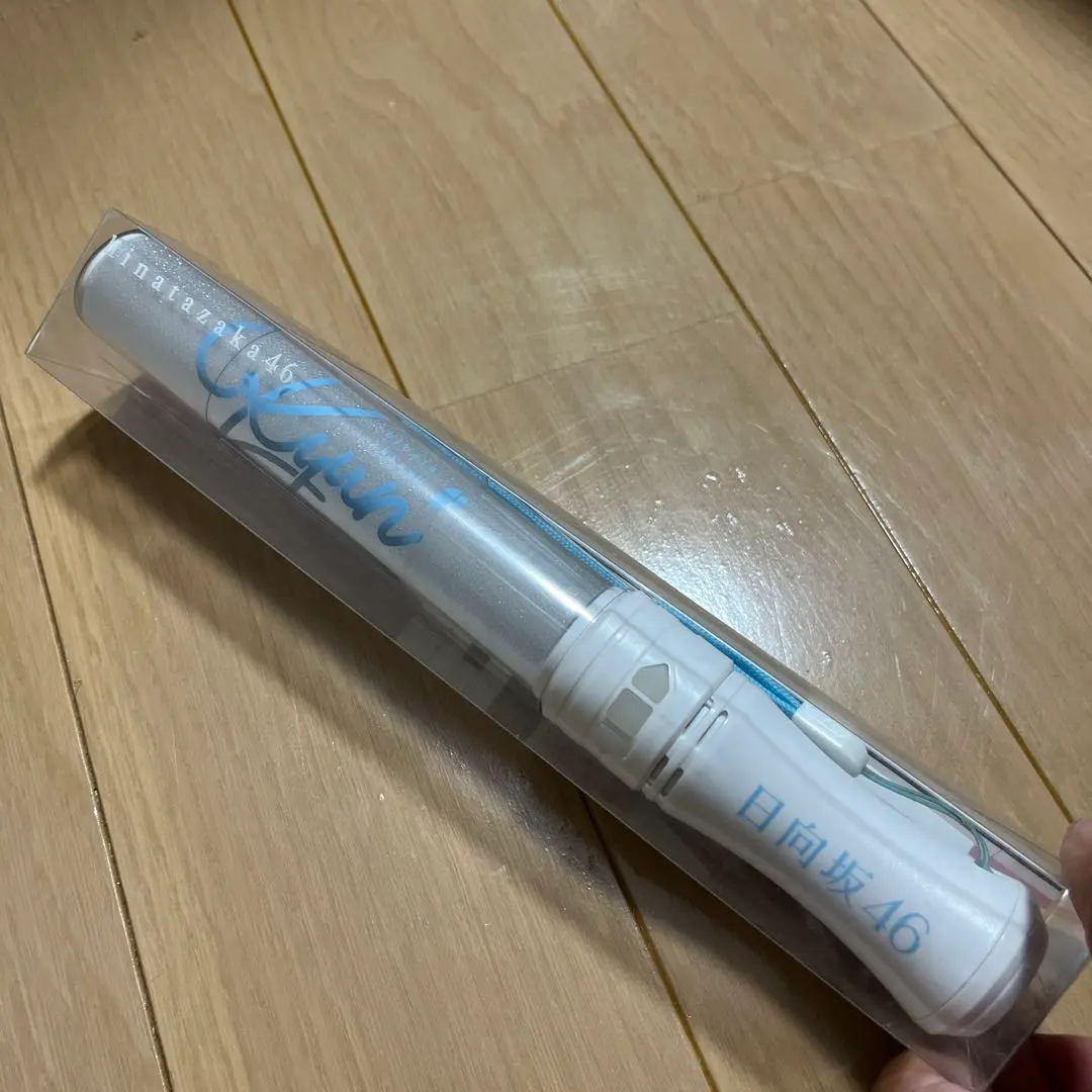 Thumbnail of Hinatazaka46 penlight "Kyun"