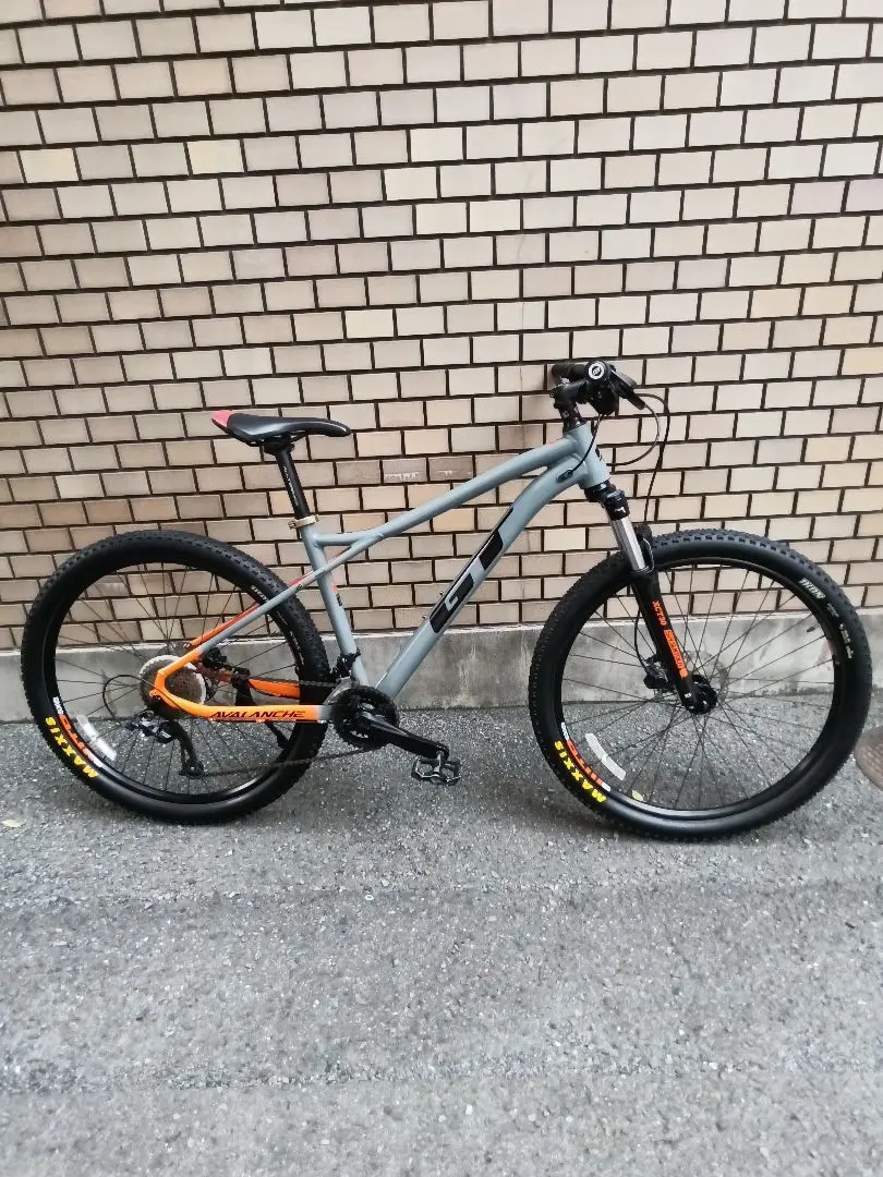 【90s☆ビンテージ】GT フラットバーハンドル 580mm AVALANCHE 90s☆ビンテージ】GT フラットバーハンドル 580mm AVALANCHE