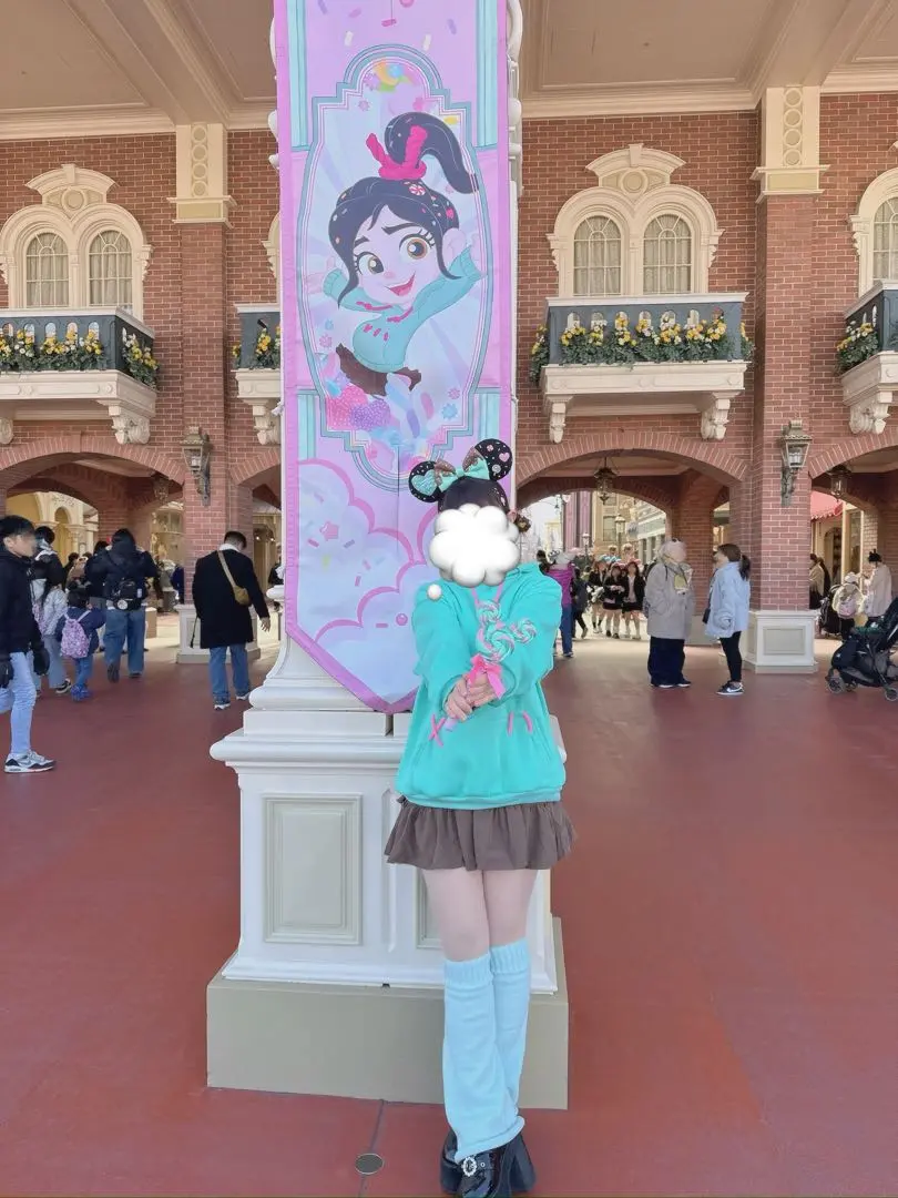 ＊‪^.  ̫.^‬様用＊ヴァネロペ パーカー / ディズニーパルパルーザ 新品タグ付き ディズニーパルパルーザ ヴァネロペ パーカー